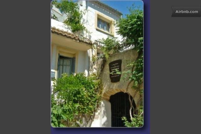 Nid D'Artiste Bed & Breakfast Saint Quentin la Poterie Bagian luar foto